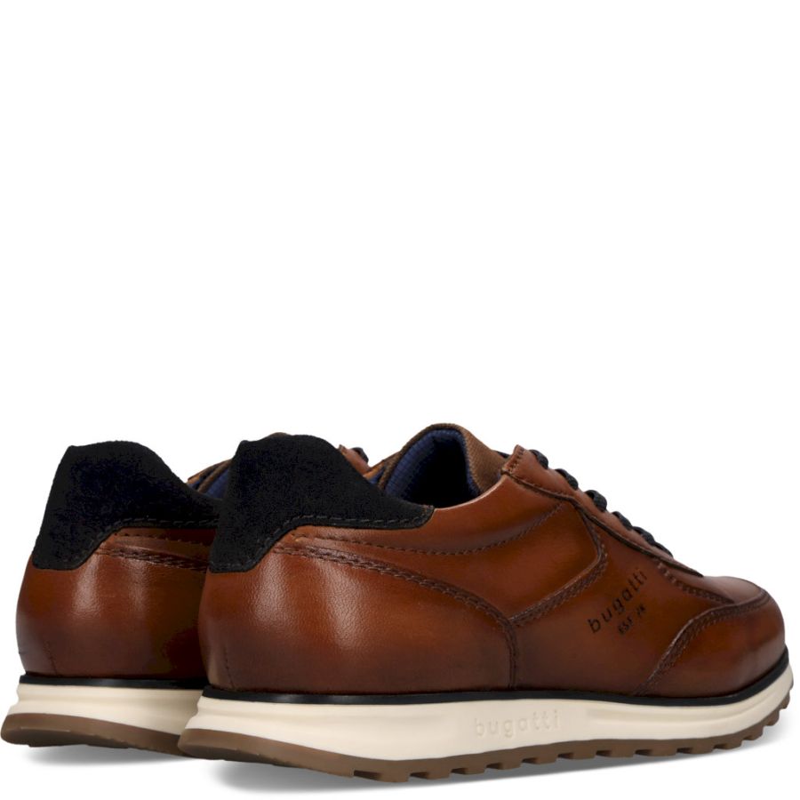Sneakers Bugatti. 335A021P4000 6300