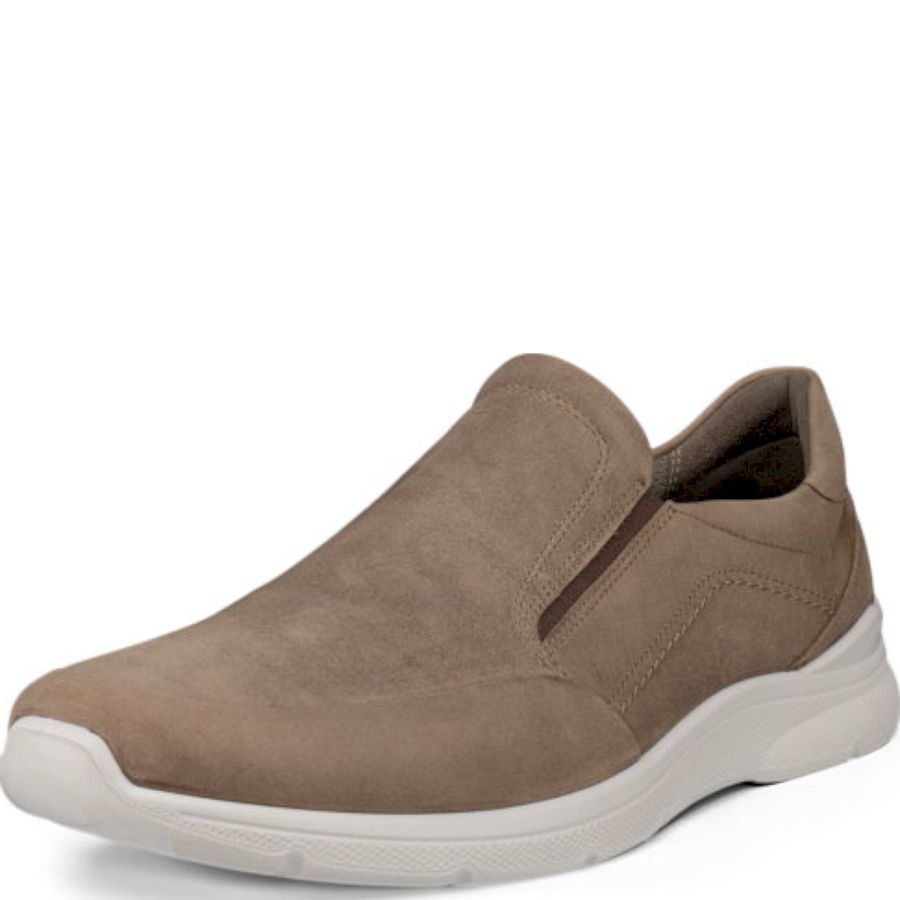 Promenadskor ECCO. ECCO IRVING