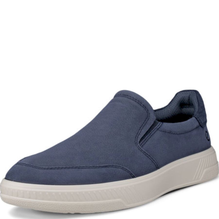 Slipon ECCO. ECCO MOVE M