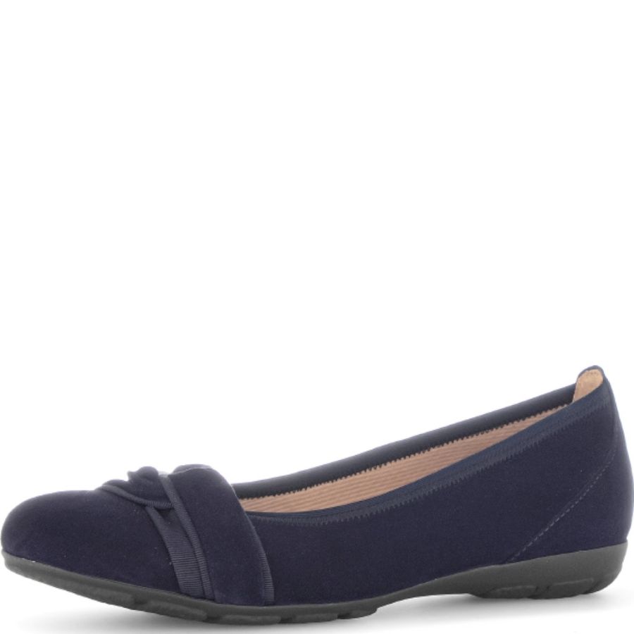 Ballerinaskor Gabor. 04.165.16