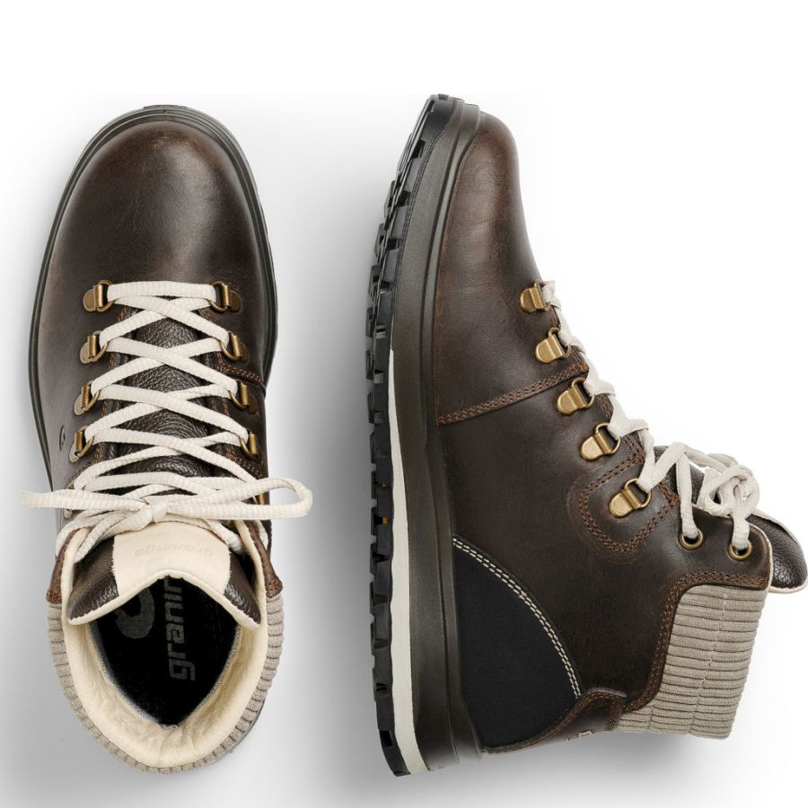 Kängor Graninge. GRANINGE HOVDE