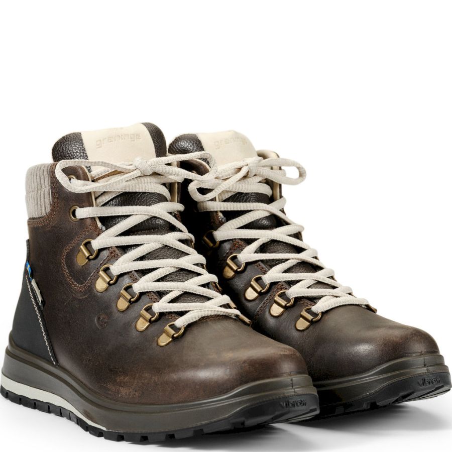 Kängor Graninge. GRANINGE HOVDE