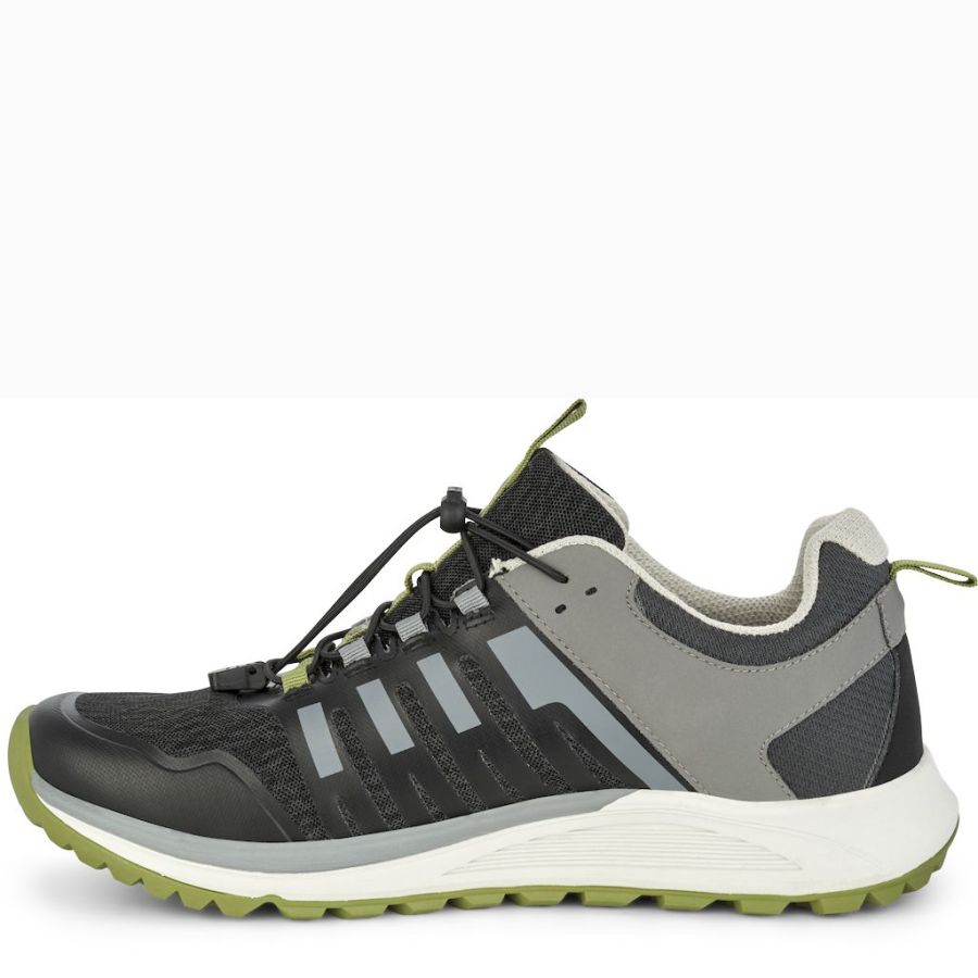 Sneakers Green Comfort. Track n trail men shoes