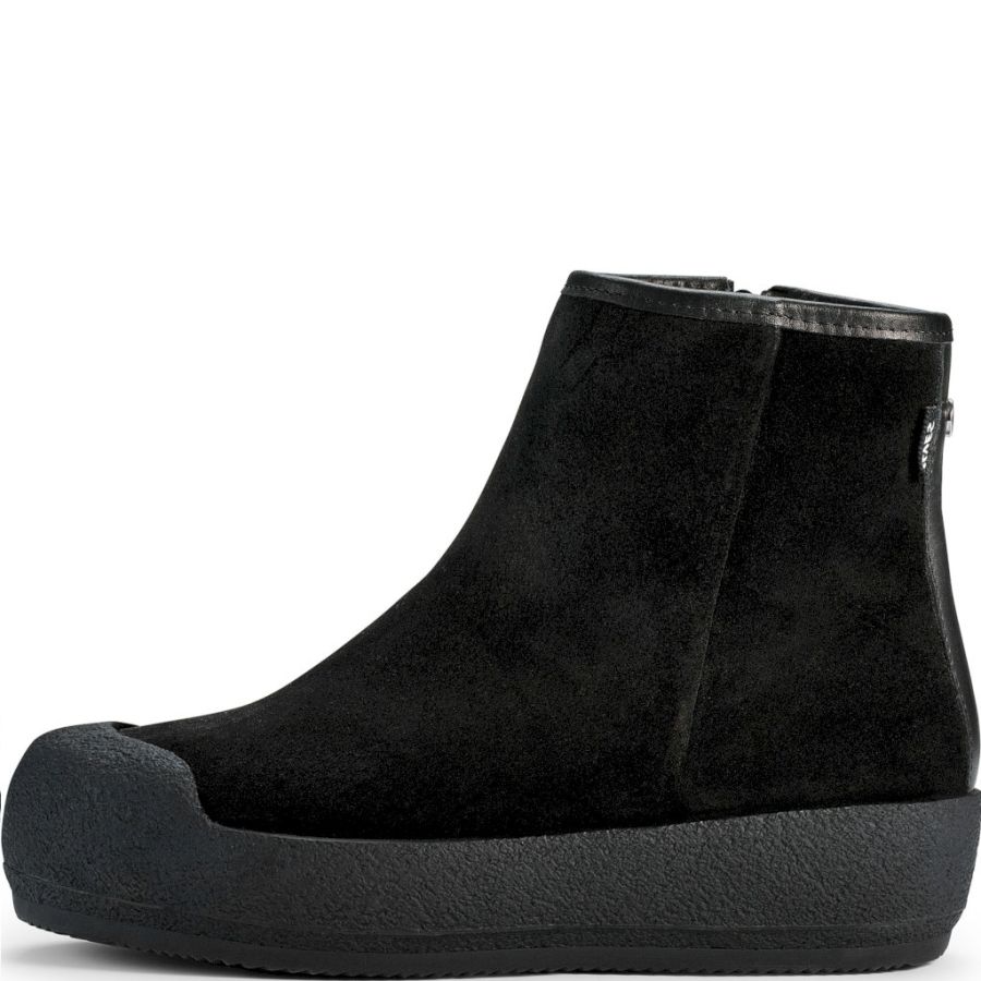 Boots Ilves. 7513631