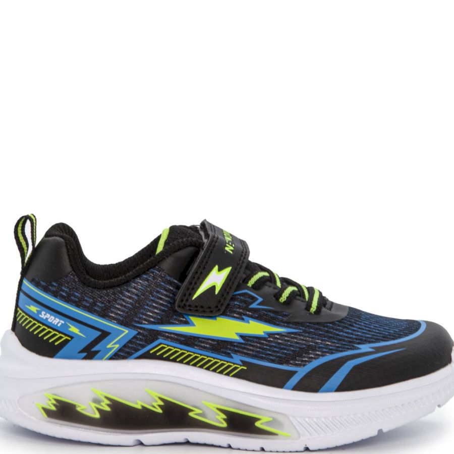 Sneakers Network. 8451257 10