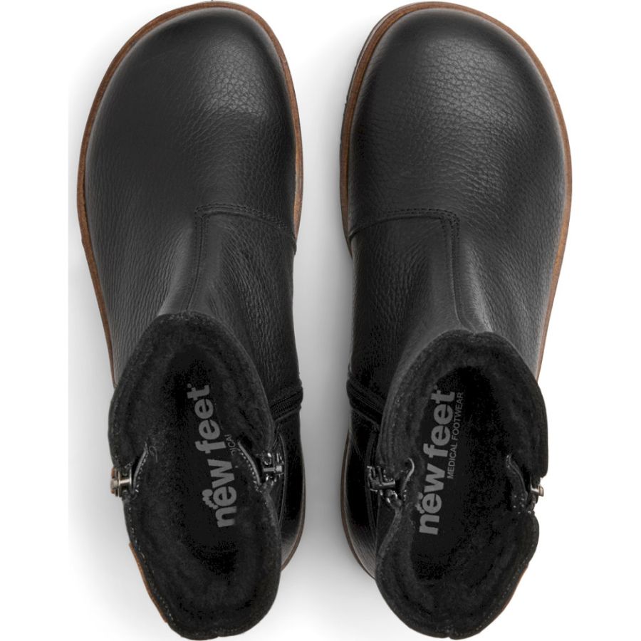 Boots New Feet. 192-81-110