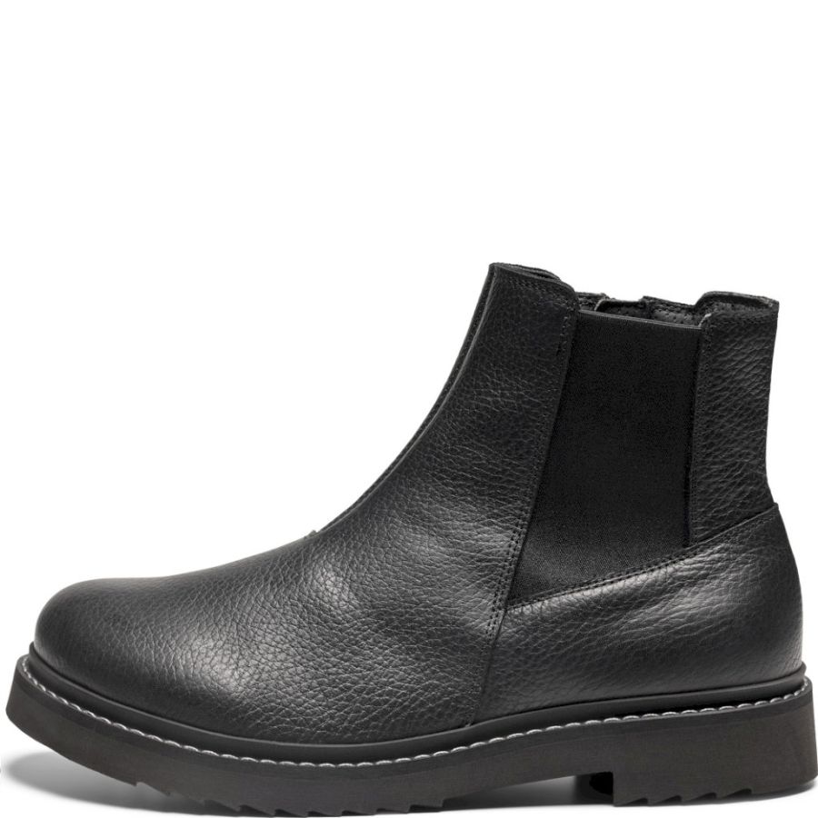 Boots New Feet. 232-22-110