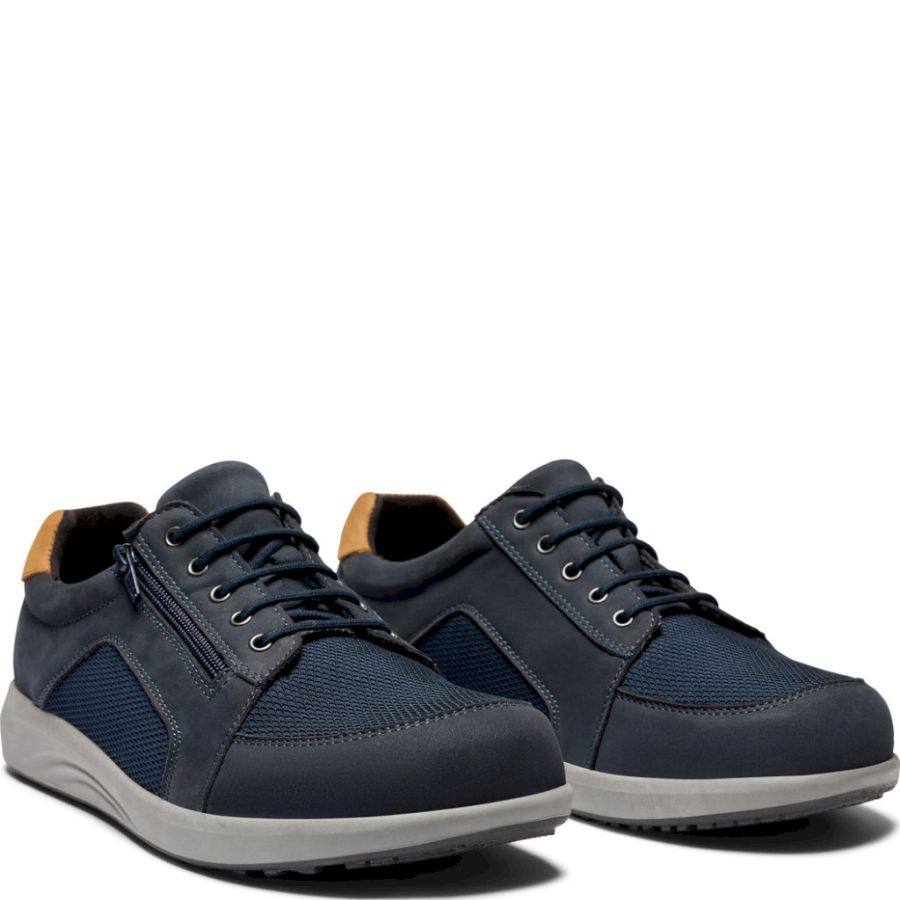 Promenadskor New Feet. 242-32-840