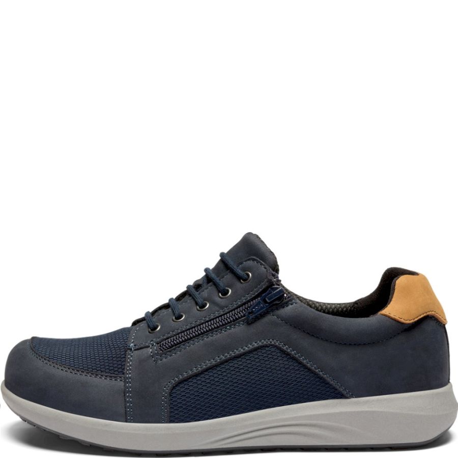 Promenadskor New Feet. 242-32-840