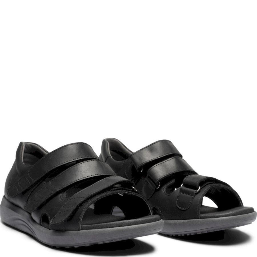 Sandaler New Feet. 251-11-310