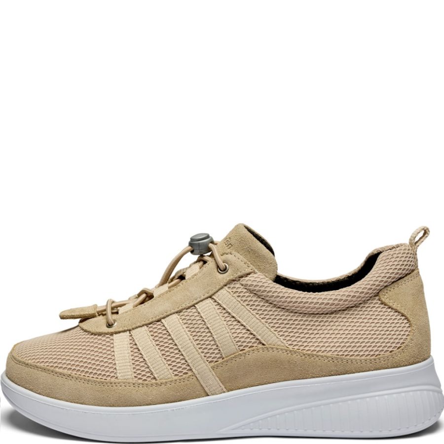 Sneakers New Feet. 251-22-835