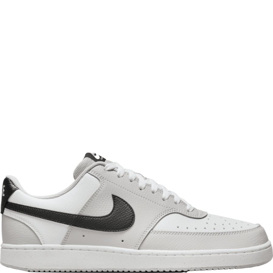 Sneakers NIke. NIKE COURT VISION LO, 15