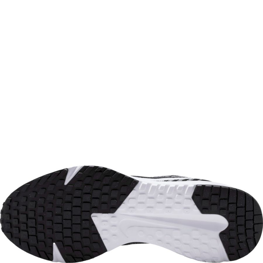 Sneakers Nike. Nike Run Defy Road Running Sho, 15