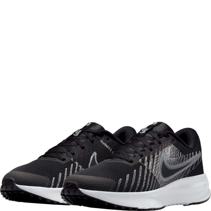 Sneakers Nike.Nike Run Defy Womens Road Run, 12