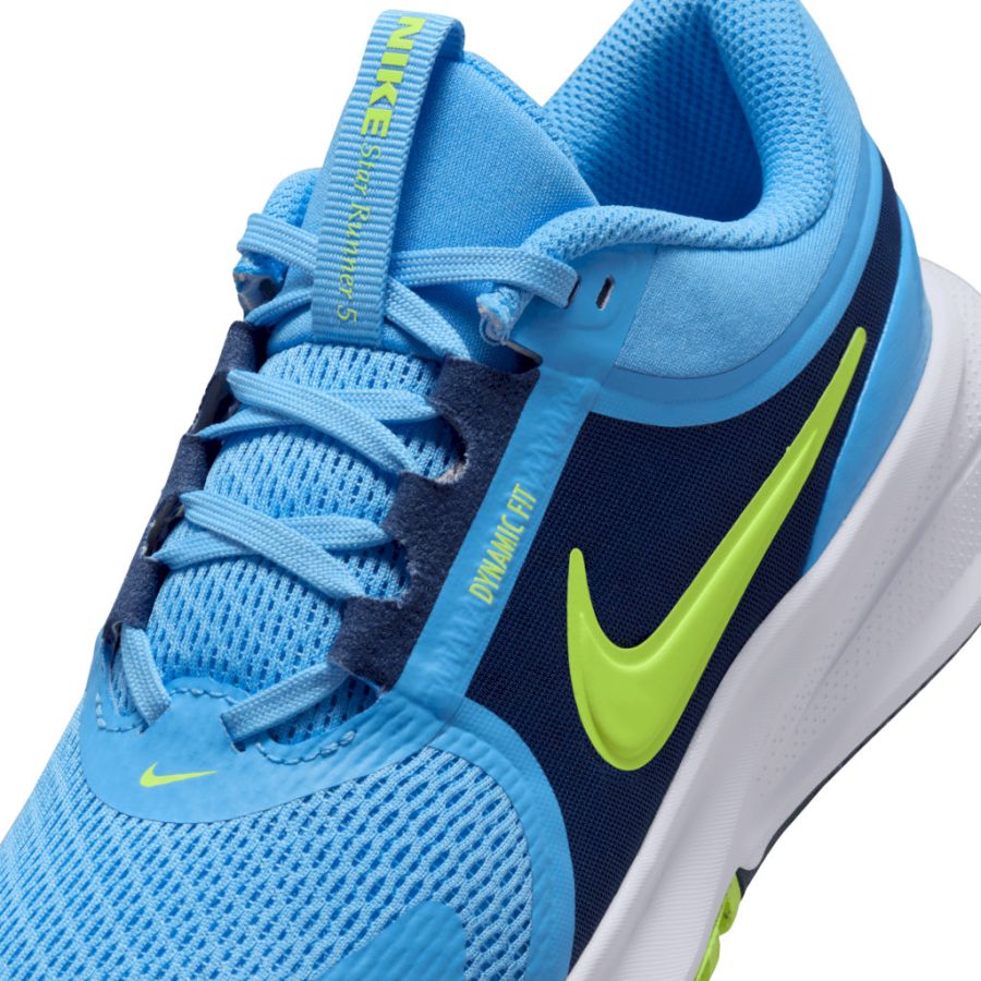 Sneakers NIke. Nike Star Runner 5 Big Kids S, 7Y