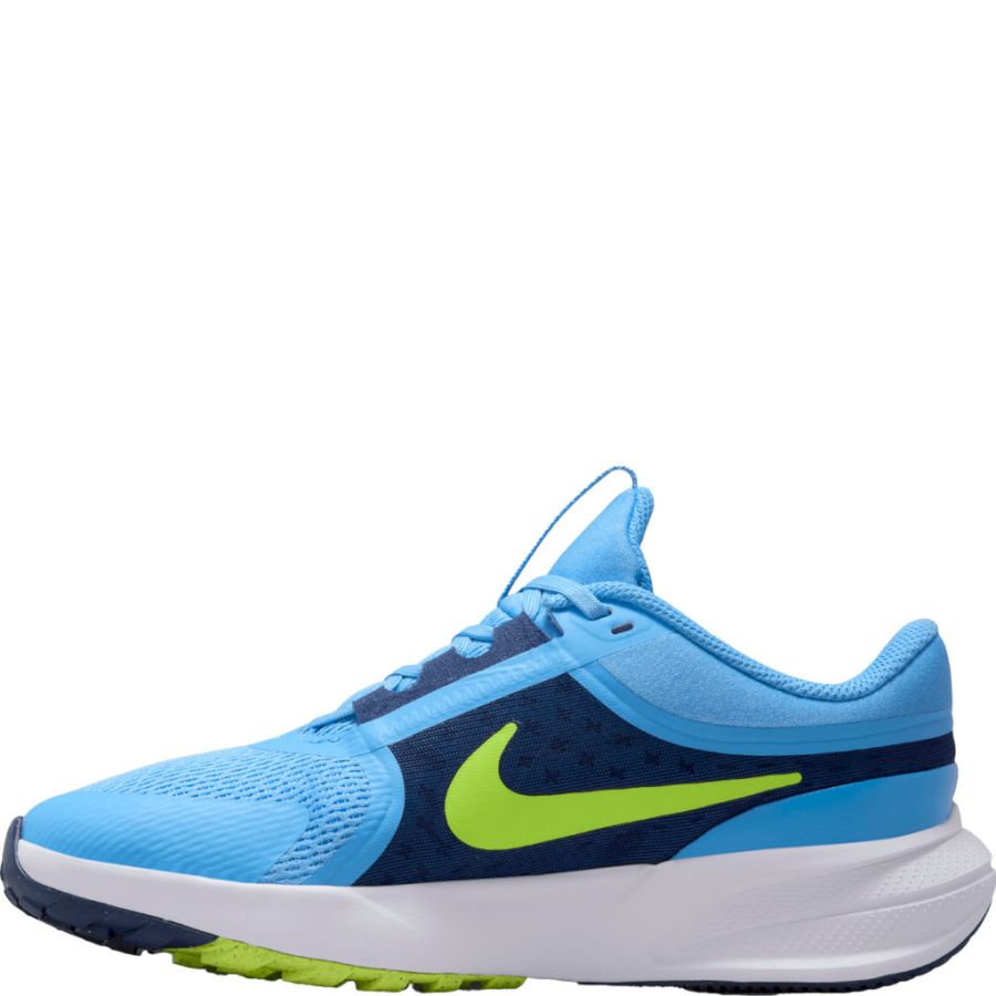 Sneakers NIke. Nike Star Runner 5 Big Kids S, 7Y
