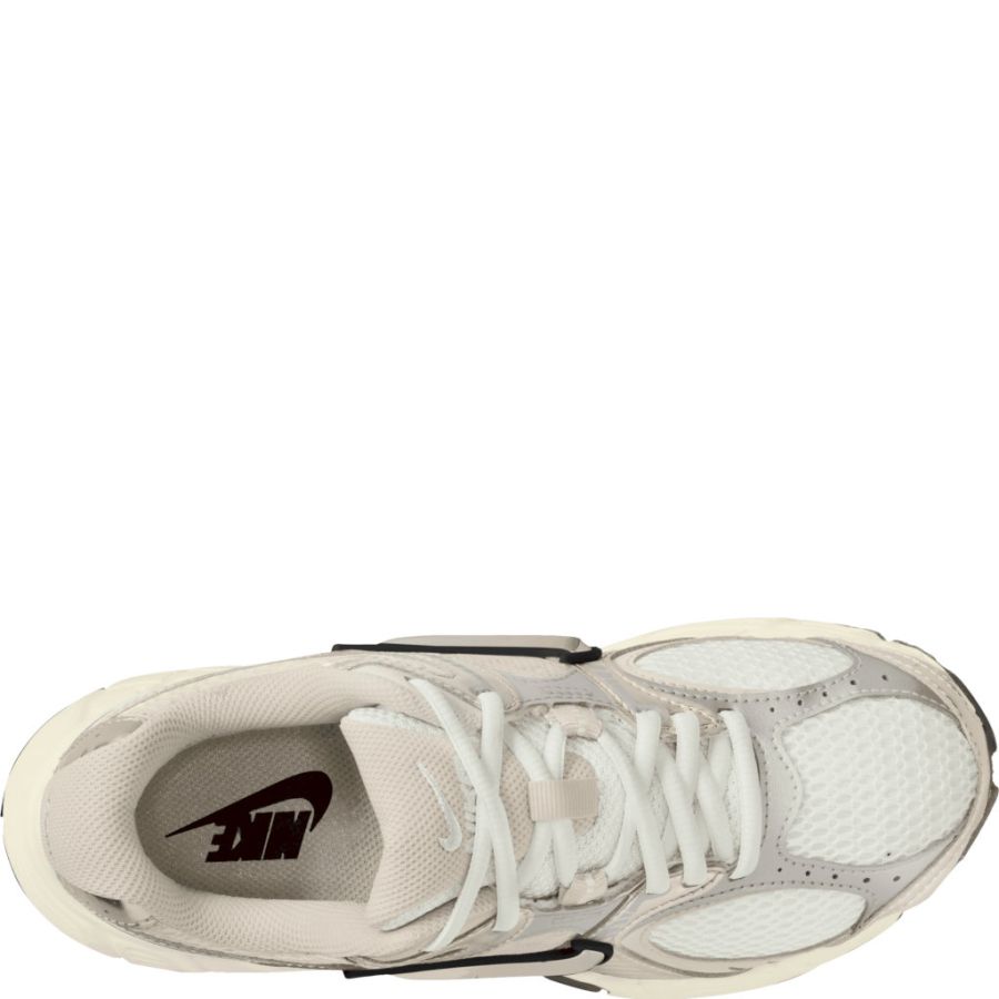 Sneakers Nike. Nike V5 RNR Womens Shoes, 12