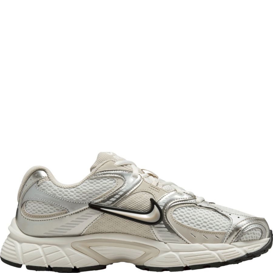 Sneakers Nike. Nike V5 RNR Womens Shoes, 12