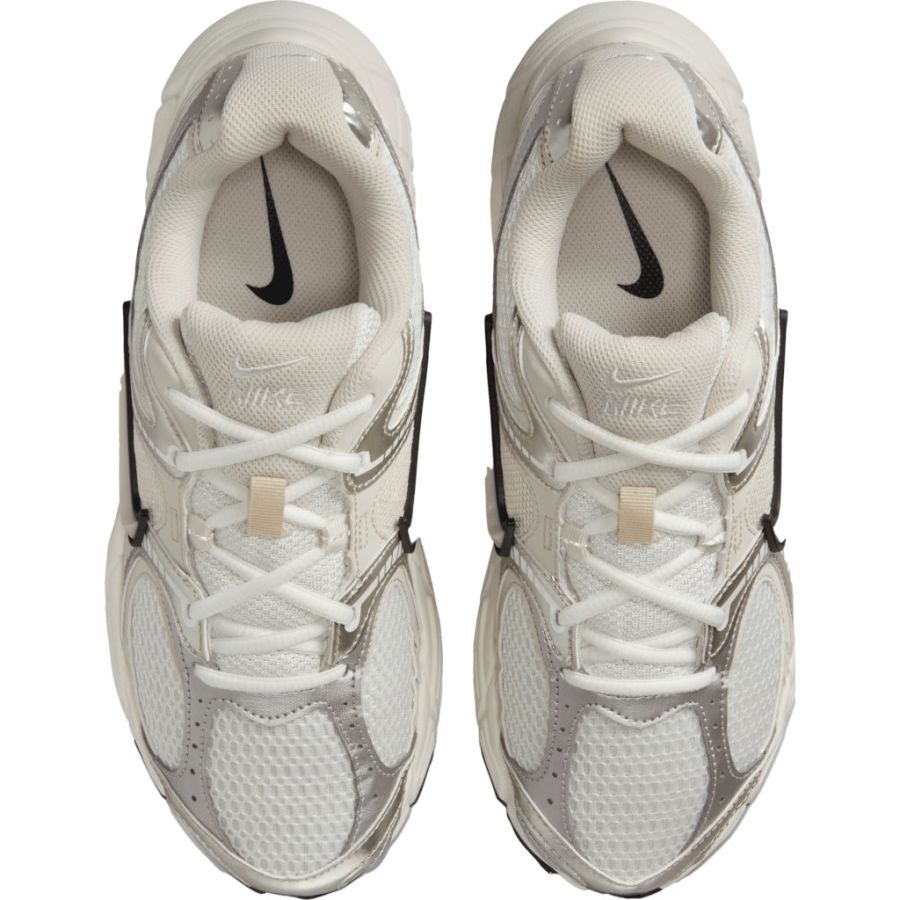 Sneakers Nike. Nike V5 RNR Womens Shoes, 12