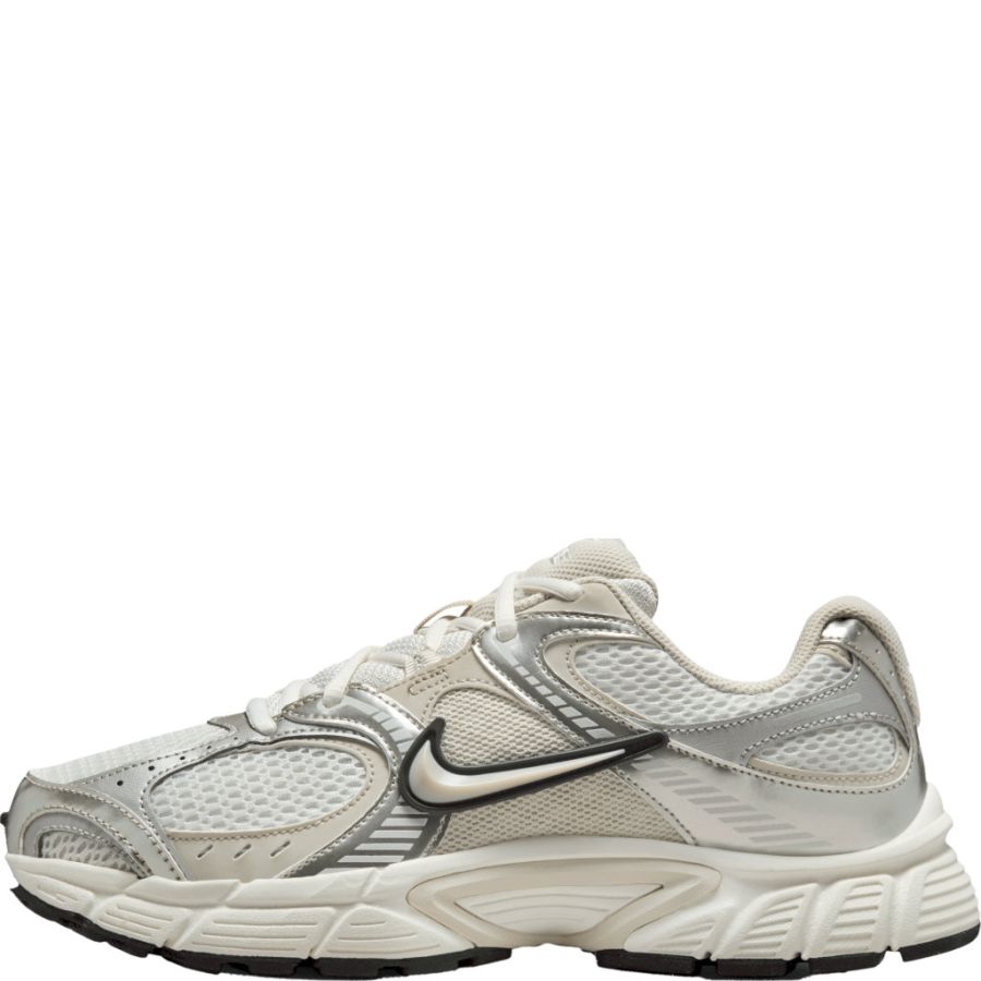 Sneakers Nike. Nike V5 RNR Womens Shoes, 12