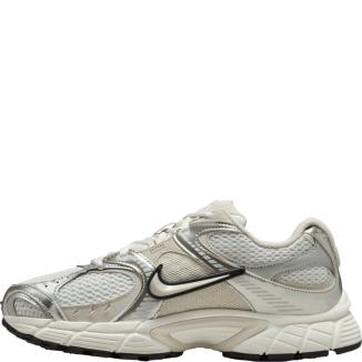 Sneakers Nike. Nike V5 RNR Womens Shoes, 12
