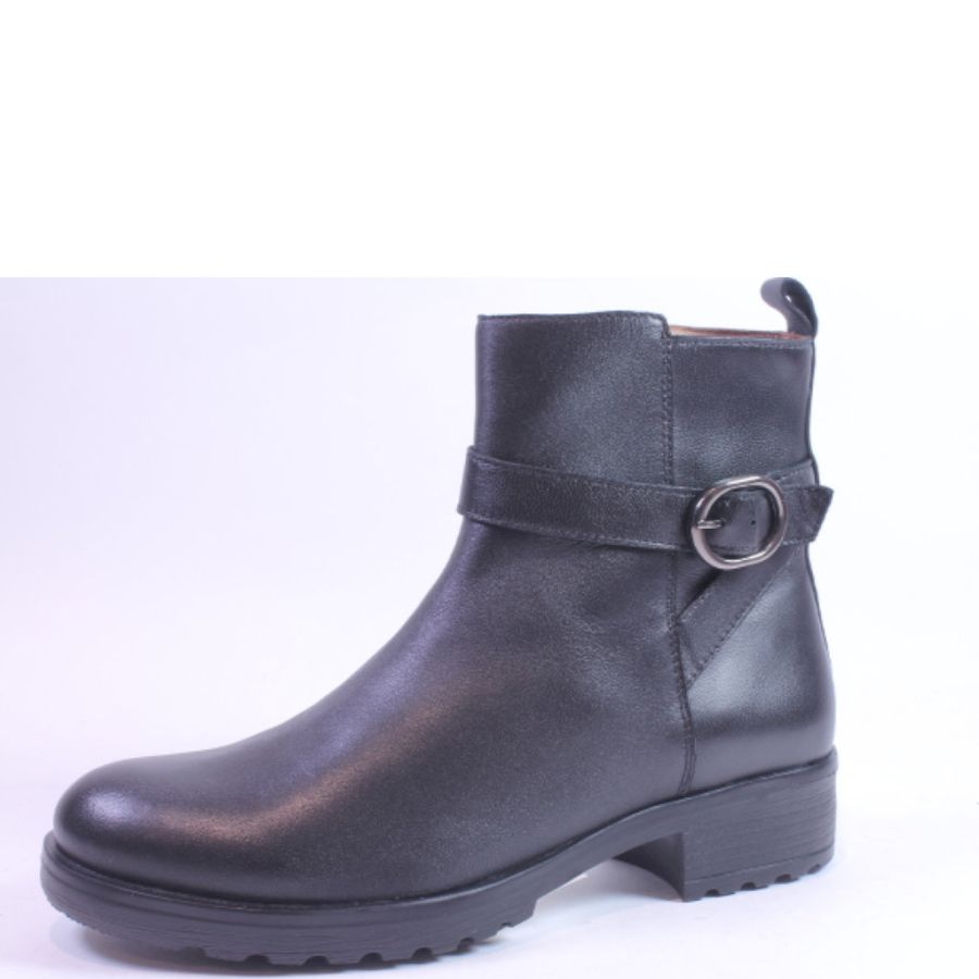 Boots Park West. 66MARINA18
