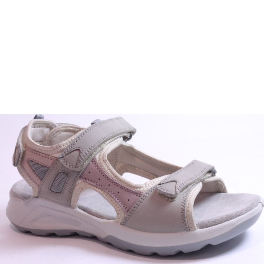 Sandaler Park West. 66GRACY 163