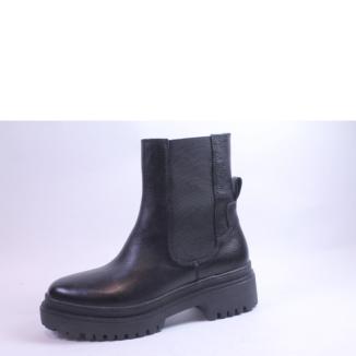 Boots Park West. 66BROOKLYN30