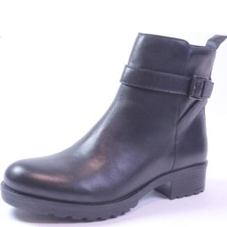 Boots Park West. 66MARINA18