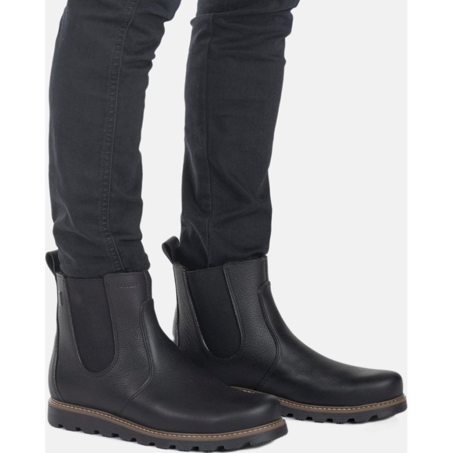 Boots Pomar. RAJA