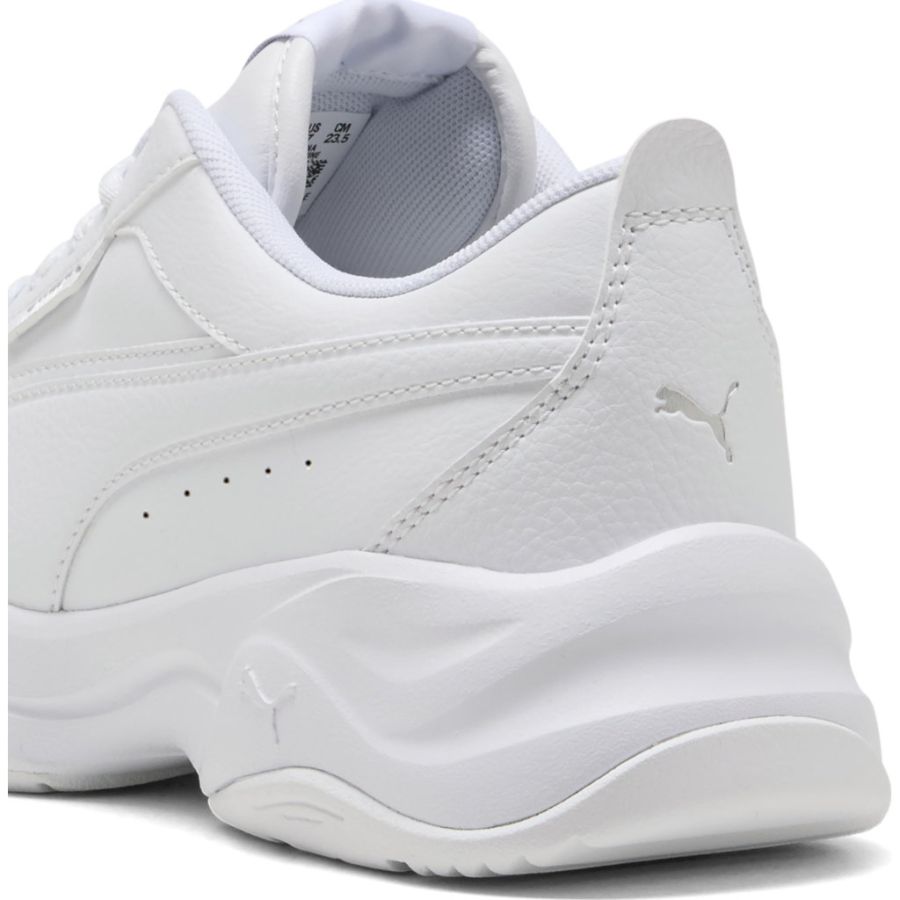 Sneaklers Puma. Cilia Mode 371125 02