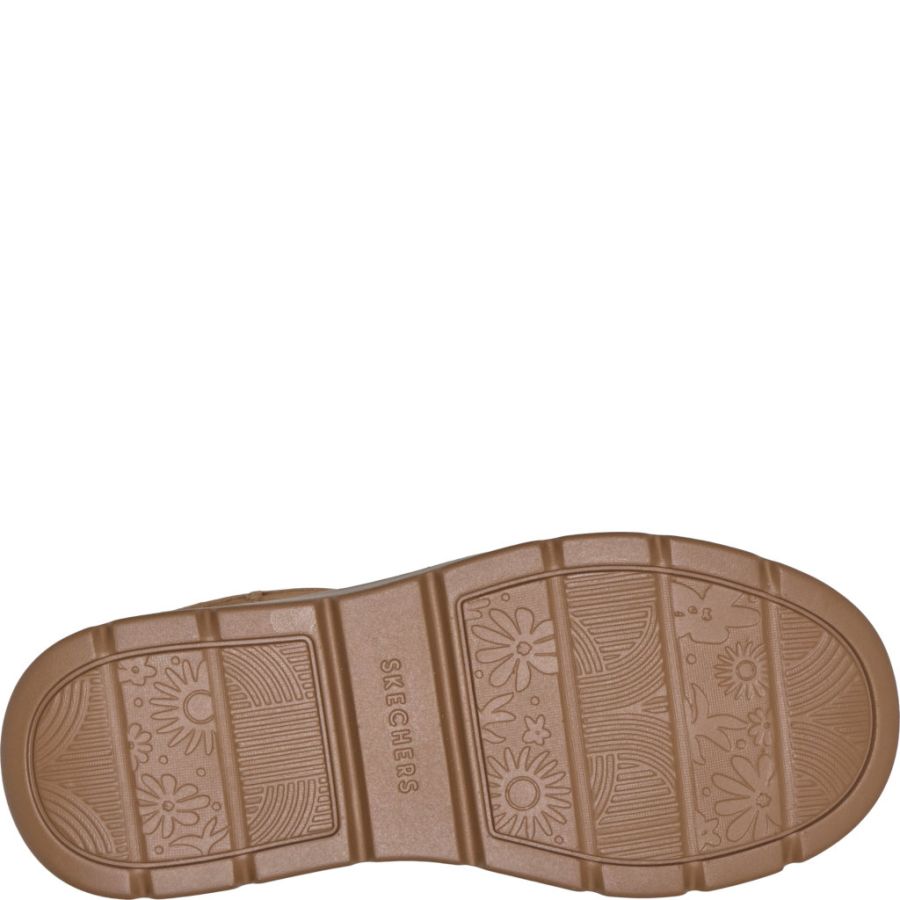 Boots Skechers. KEEPSAKES COZY COZY SHORTY