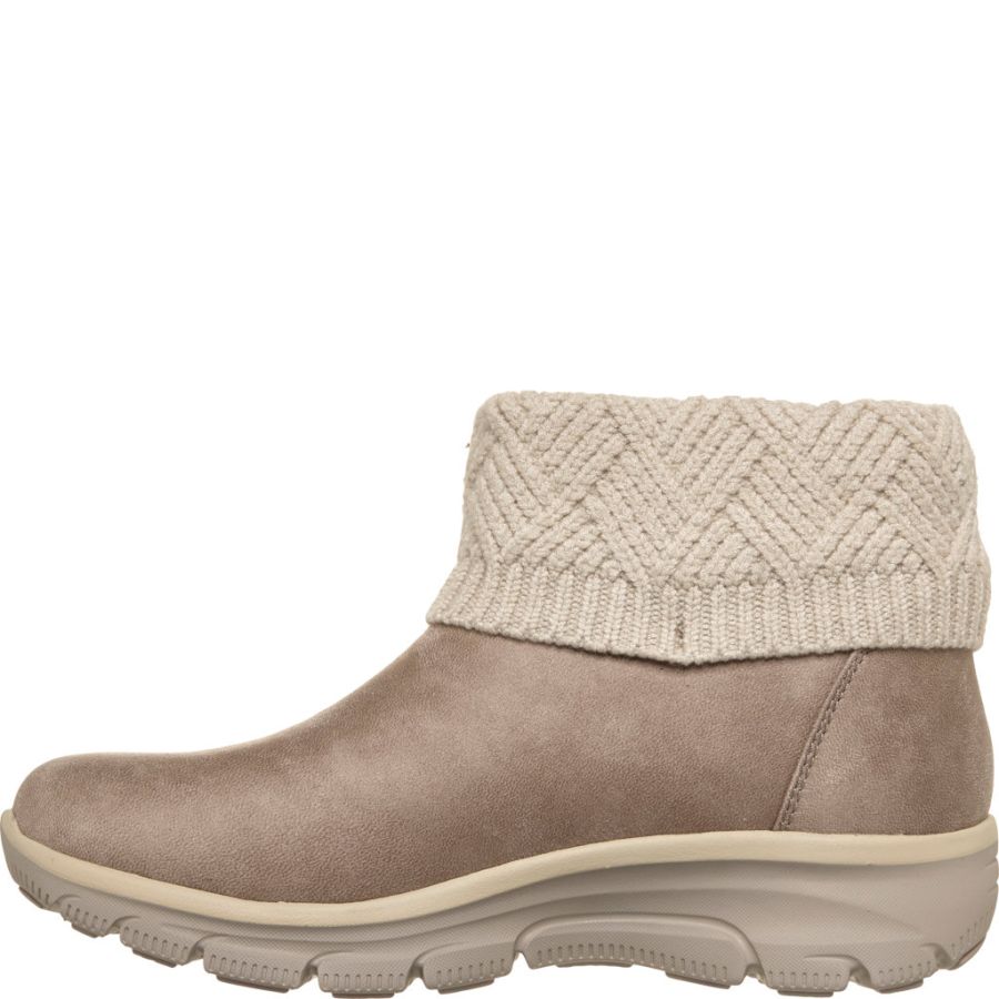Kängor Skechers. EASY GOING COZY WEATHER 4