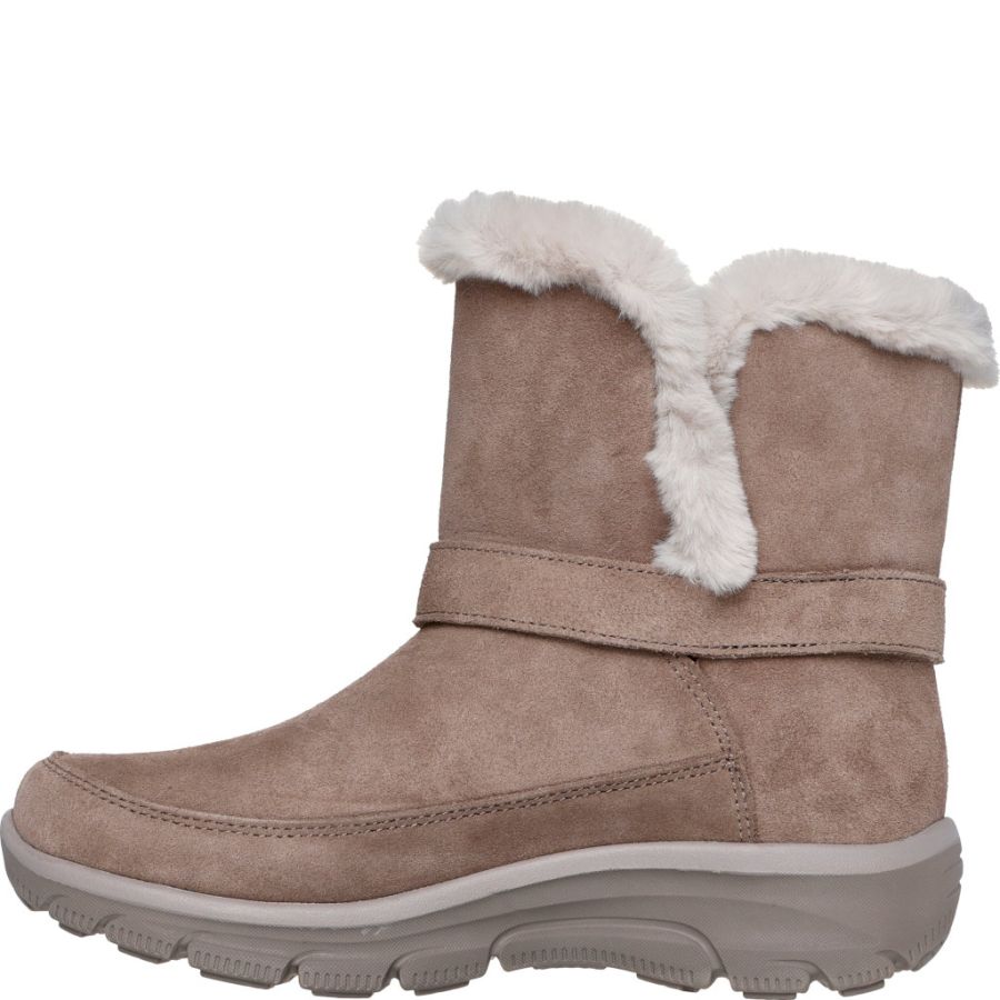 Kängor Skechers. EASY GOING DREAMERS LUXE VIBES