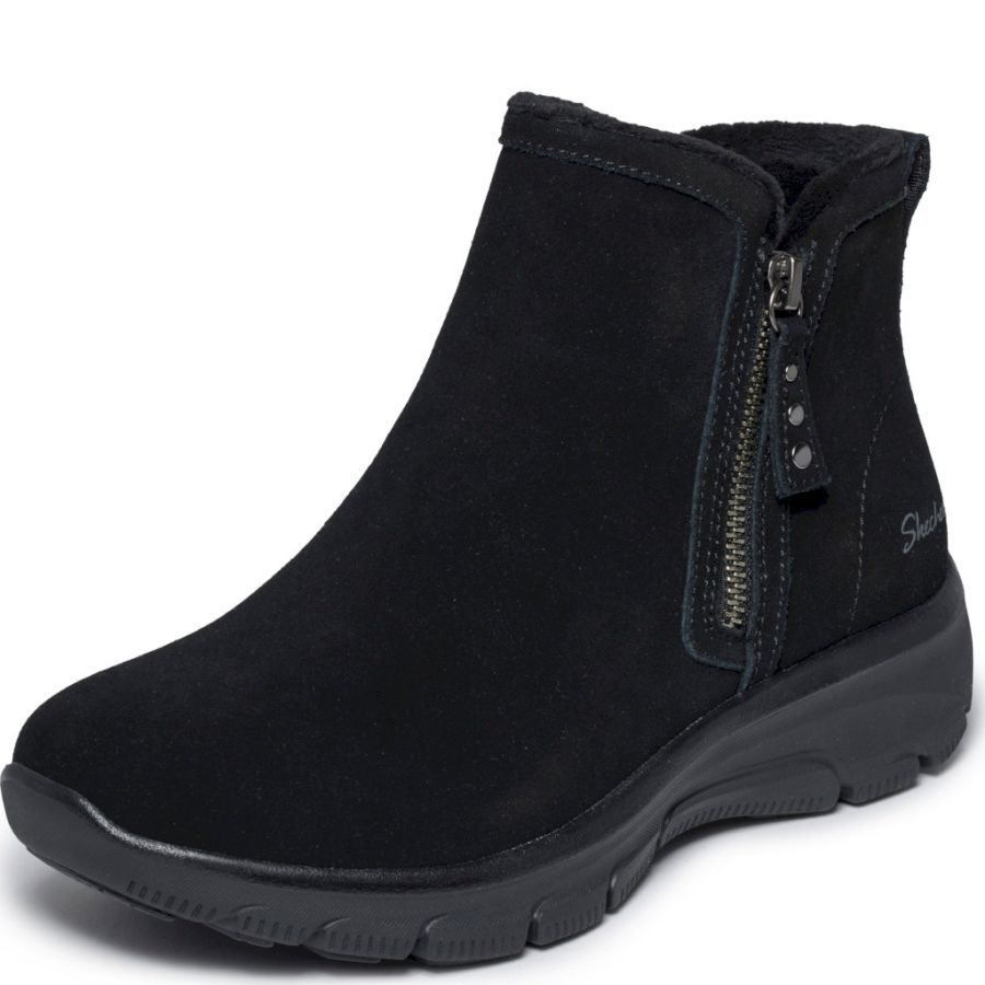 Kängor Skechers. EASY GOING URBAN ZIP