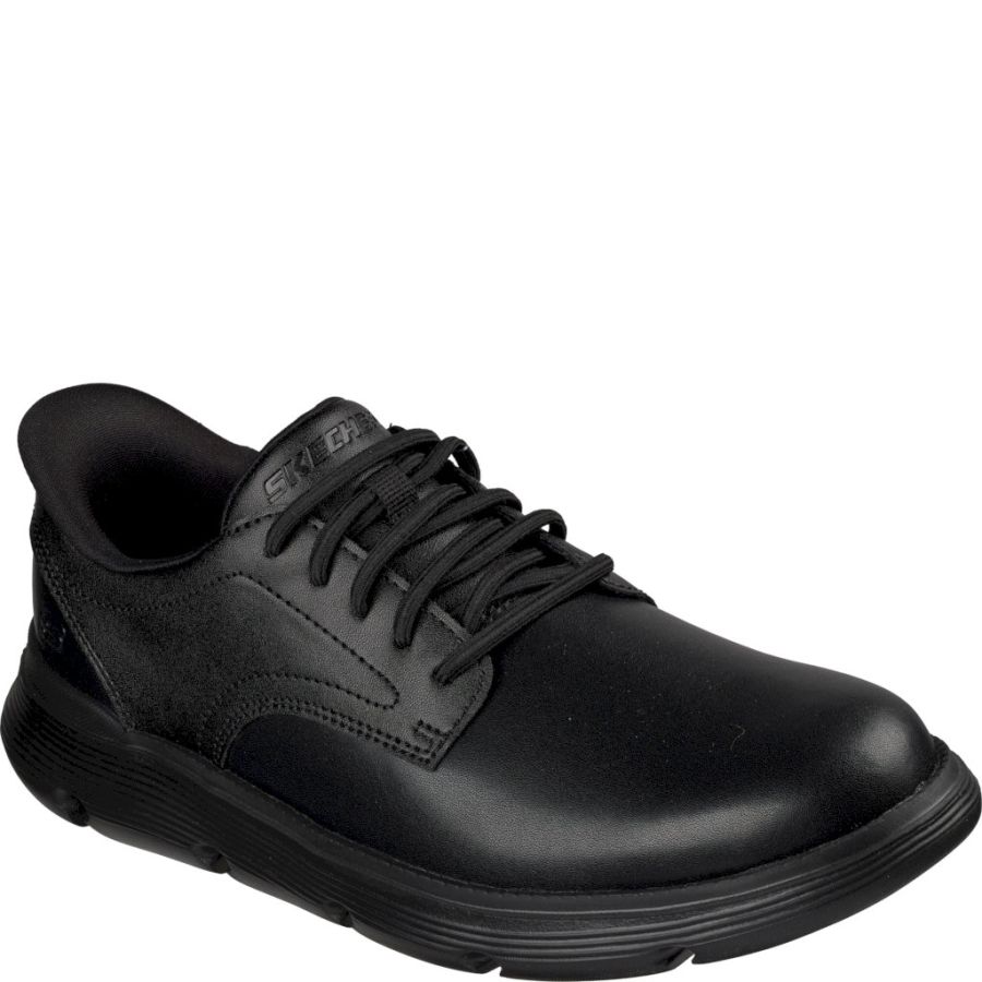 Promenadskor Skechers. GARZA DURAN