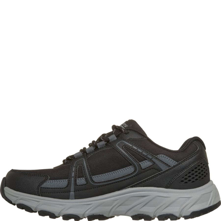 Promenadskor Skechers. HILLCREST 2.0 SABBADAY FALLS
