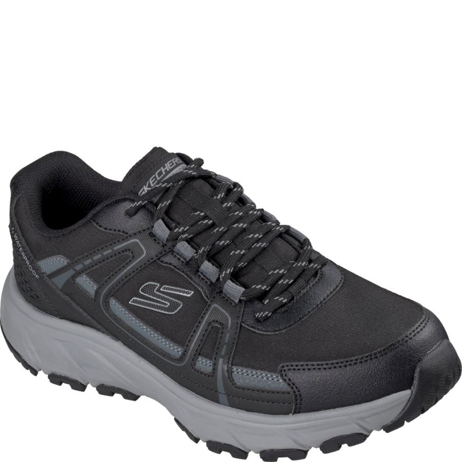 Promenadskor Skechers. HILLCREST 2.0 SABBADAY FALLS