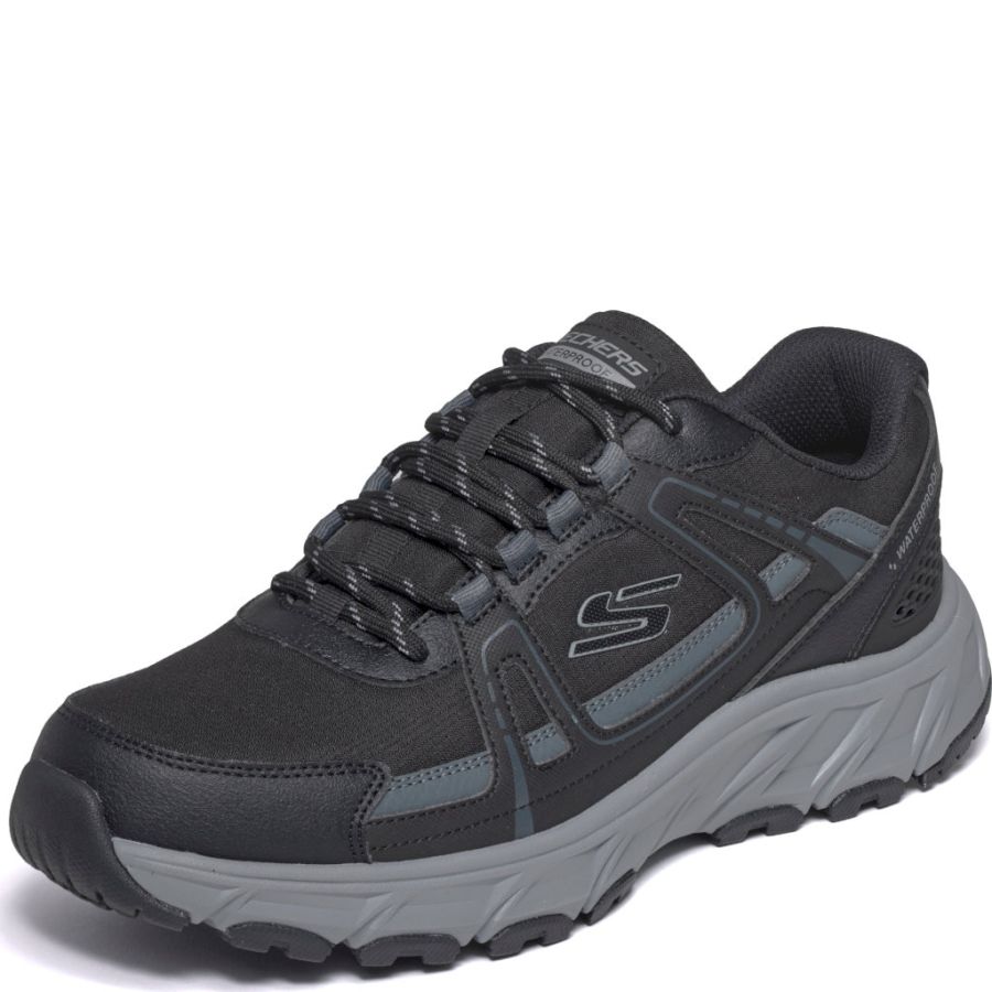 Promenadskor Skechers. HILLCREST 2.0 SABBADAY FALLS