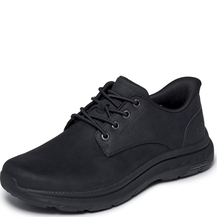 Promenadskor Skechers. POLLARD COLT