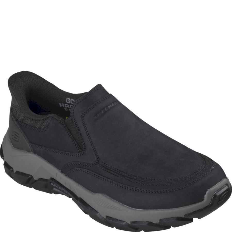 Promenadskor Skechers. SANTORO ARCHAIC