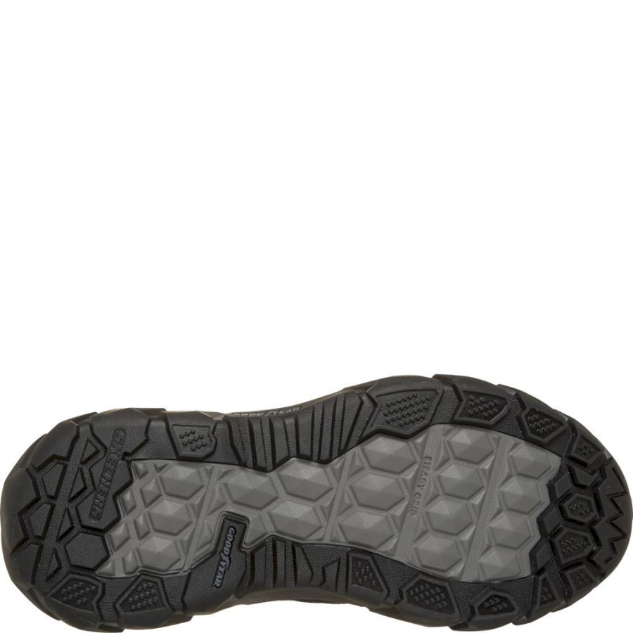 Promenadskor Skechers. SANTORO ARCHAIC
