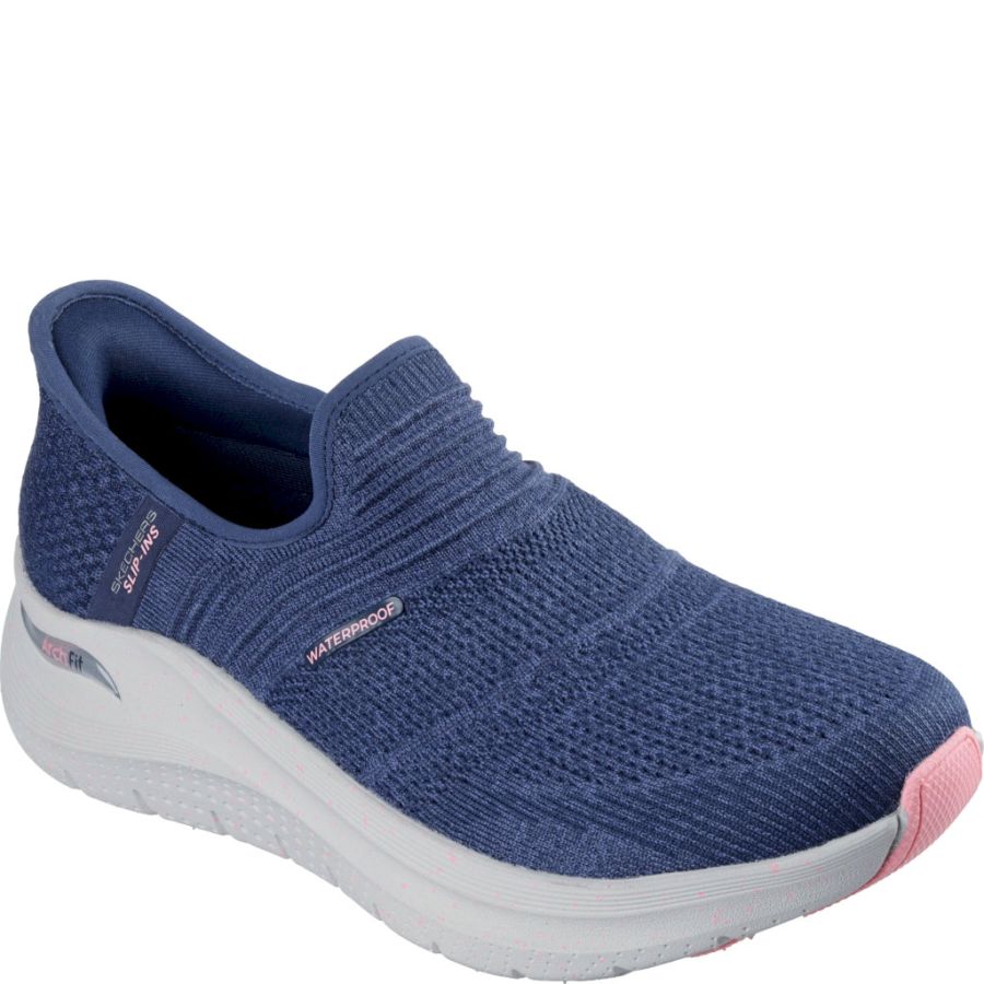 Sneakers Skechers. ARCH FIT 2.0 RIGHT AS RAIN 150193 NVPK