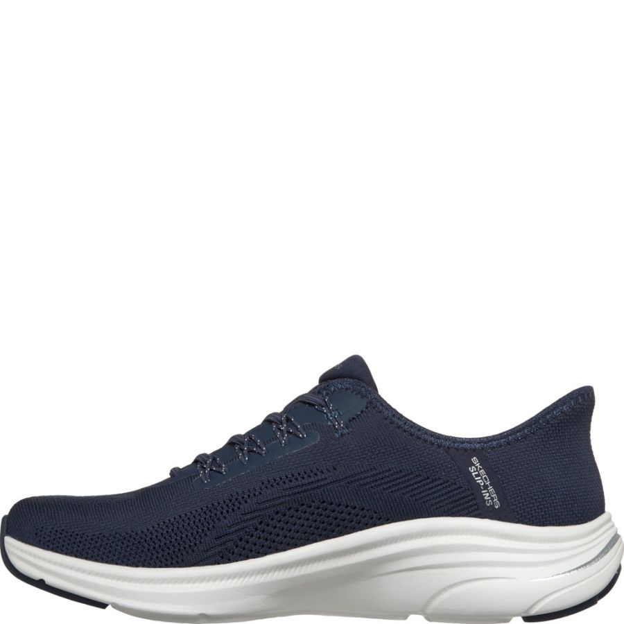 Sneakers Skechers. DLUX COMFORT 2.0 SUPERNOVA