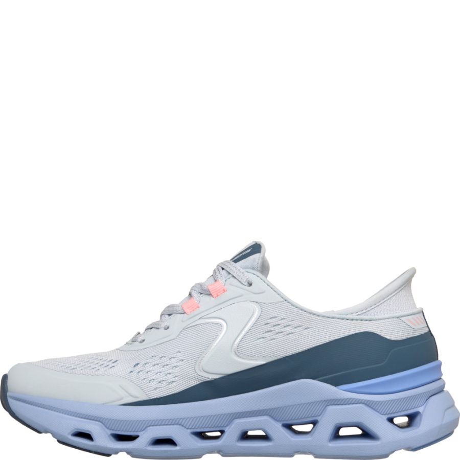 Sneakers Skechers. GLIDE-STEP ALTUS