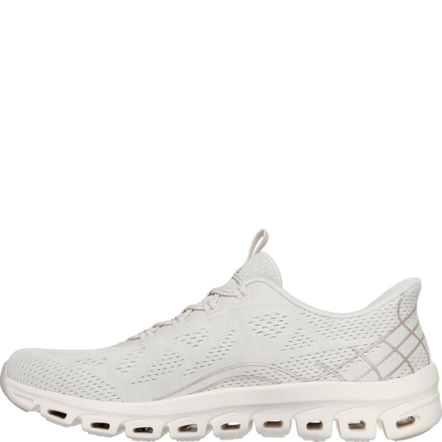 Sneakers Skechers. GLIDE-STEP ELEVATE AMAZE