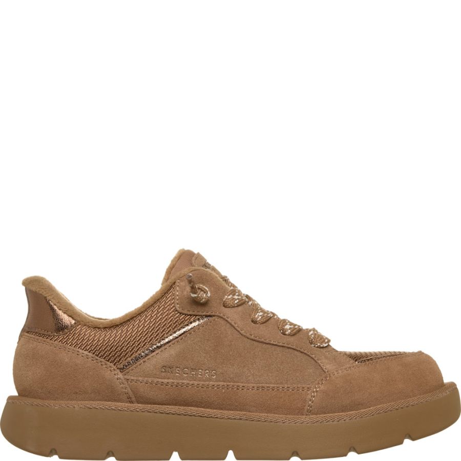 Sneakers Skechers. KEEPSAKES COZY STREET HIKER EZ
