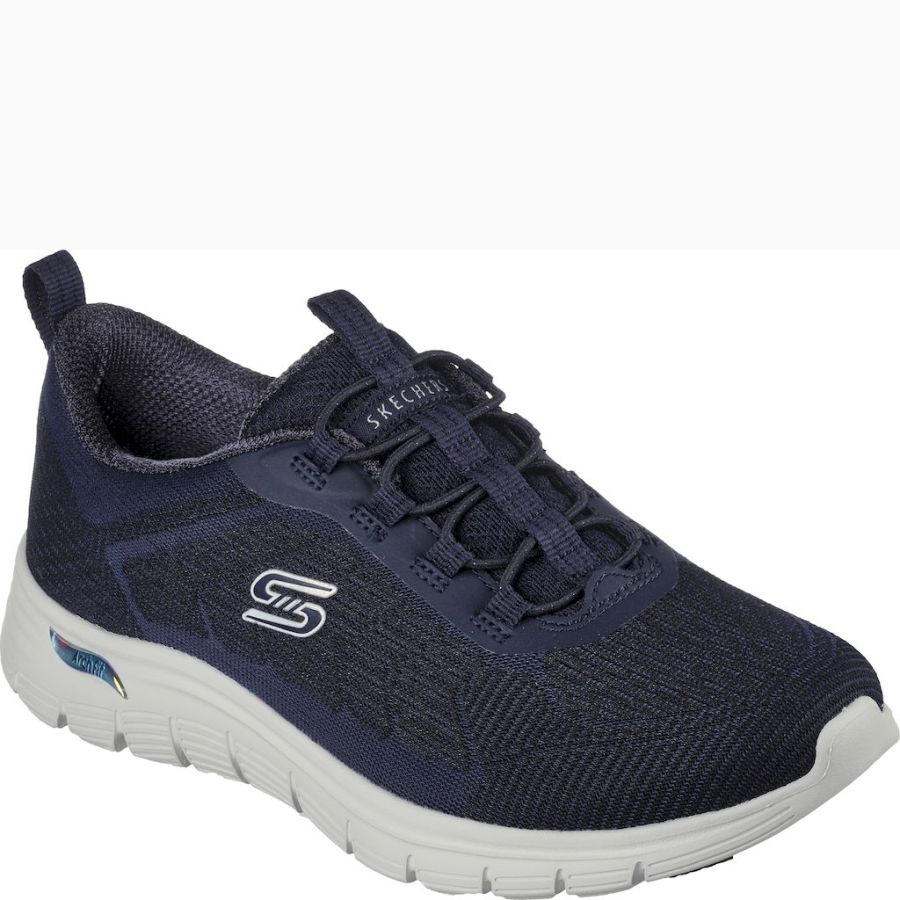 Sneakers Skechers. Womens Arch Fit Vista