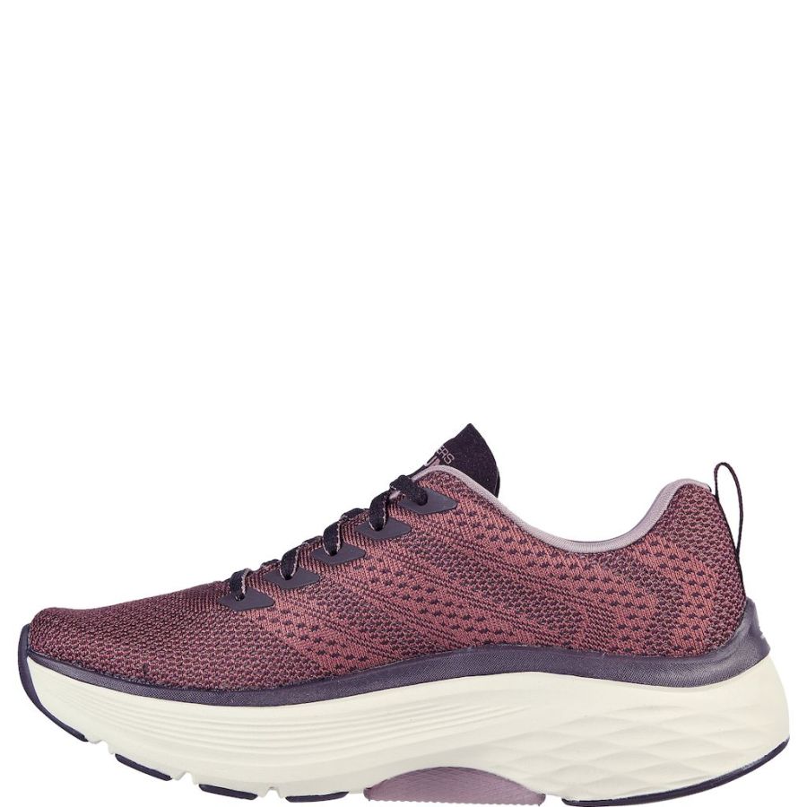 Sneakers Skechers. Womens Max Cushioning Arch Fit