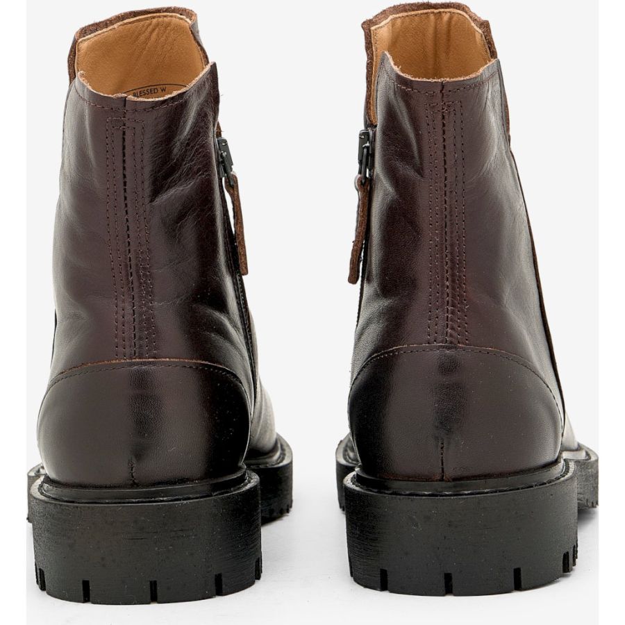 Boots Sneaky Steve. Blessed W